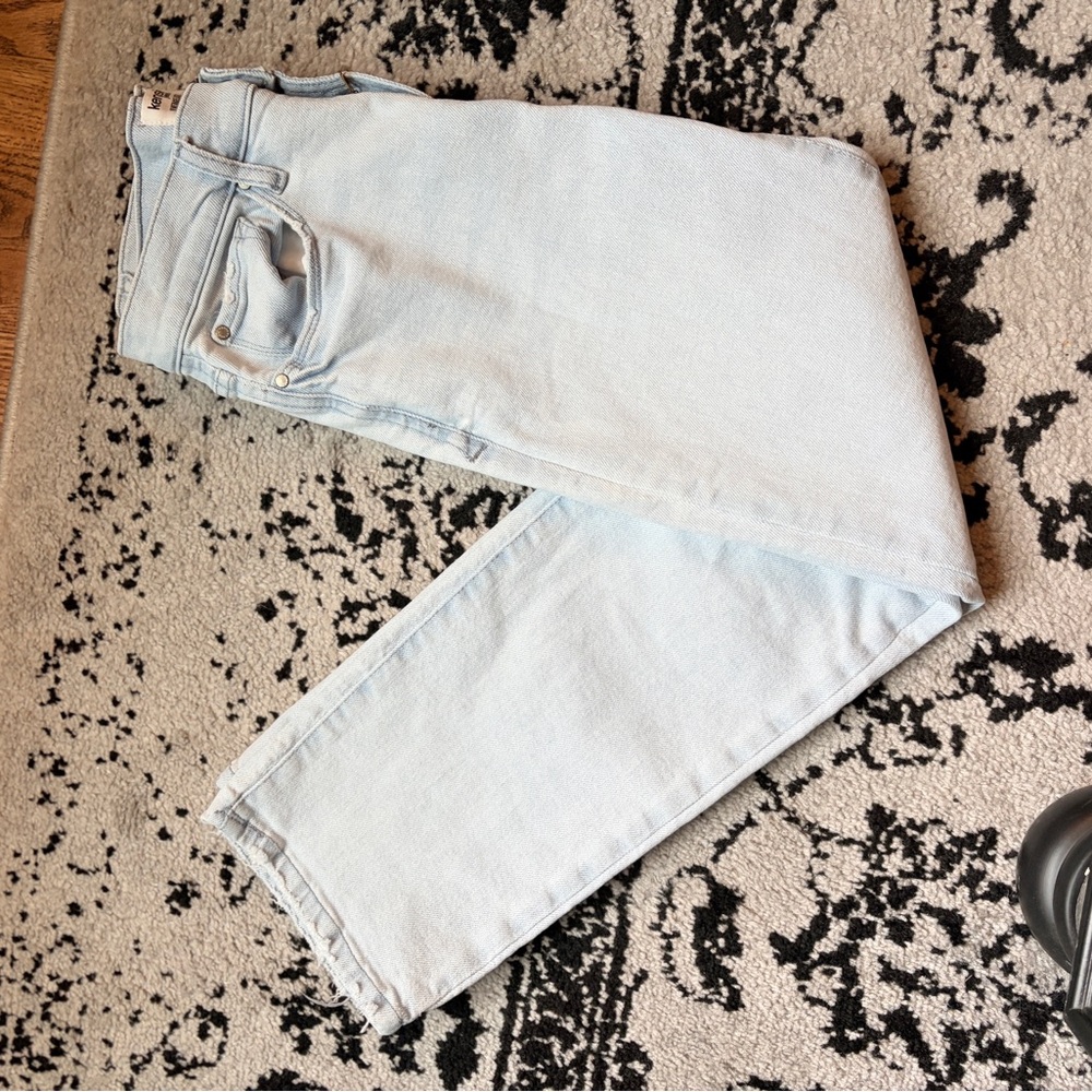 Kensie Light Blue High Rise straight Women's Jeans